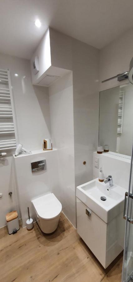 גדינייה Apartament Bursztynowy Modern Tower מראה חיצוני תמונה