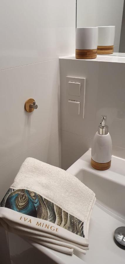 גדינייה Apartament Bursztynowy Modern Tower מראה חיצוני תמונה