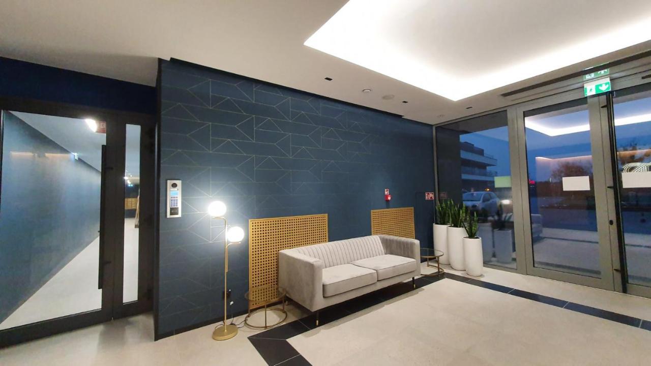 גדינייה Apartament Bursztynowy Modern Tower מראה חיצוני תמונה